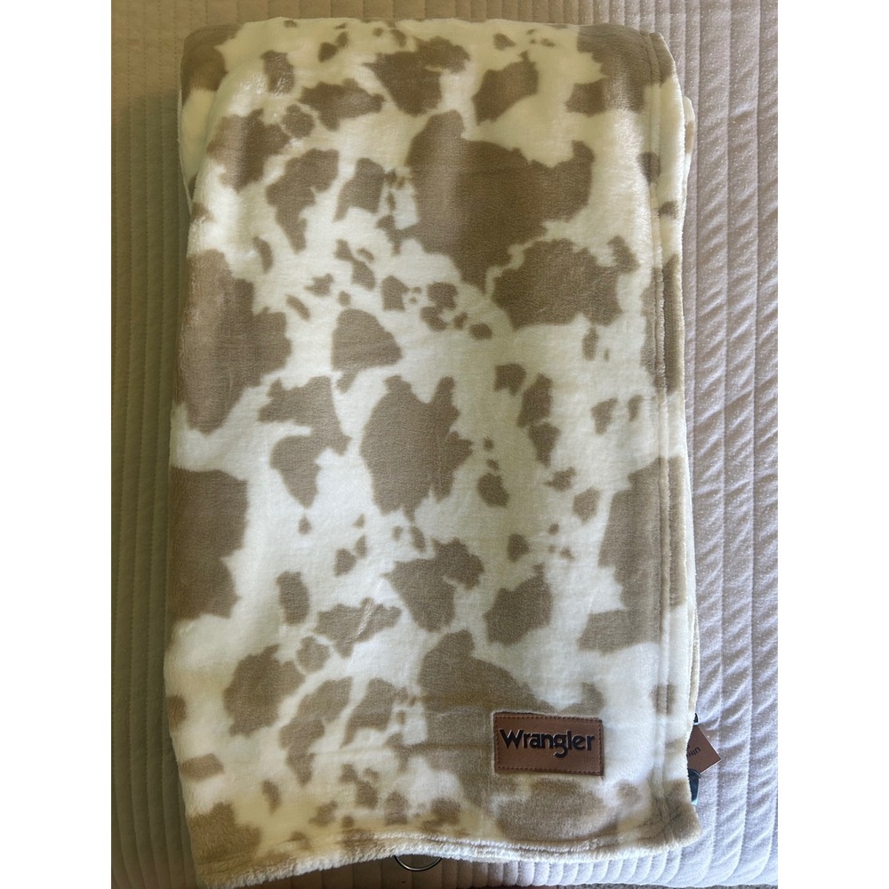 Wrangler Ultra Soft Plush Western Cow Print Blanket Twin Throw